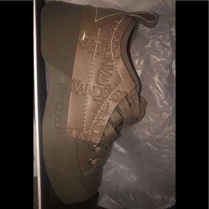 I brought these a long time ago can’t fit them anymore